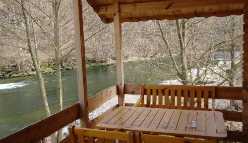 Chalet (4 People)