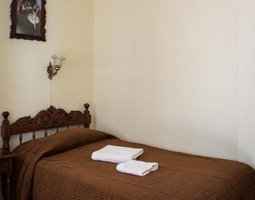 Single Room with Private Bathroom