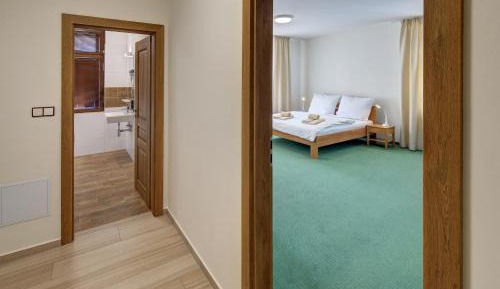 Large Double Room