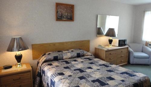 Double Room - Non-Smoking 
