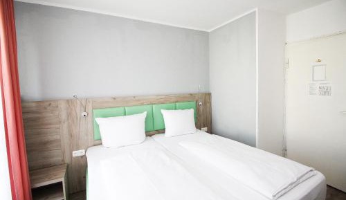 Comfort Double Room with Private Bathroom