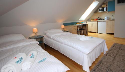 Comfort Triple Room