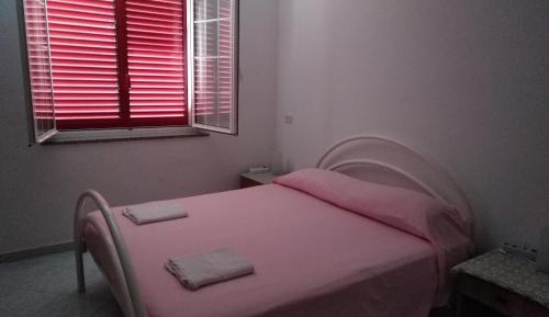 Double or Twin Room with Private External Bathroom