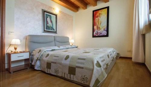 Apartment - Split Level