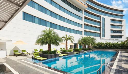 Deluxe Twin Room with City View