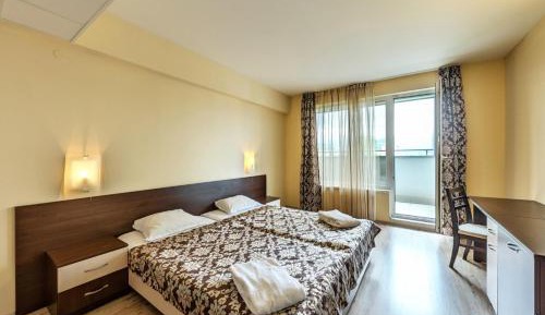 Twin Room with Balcony