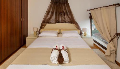 Deluxe Villa