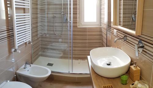 Double Room with Private External Bathroom