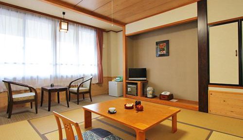 Japanese-Style Quadruple Room