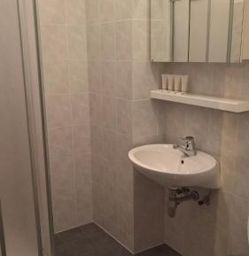 Quadruple Room with Private Bathroom