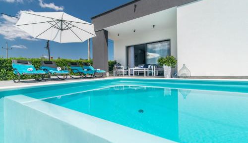 Villa with Private Pool