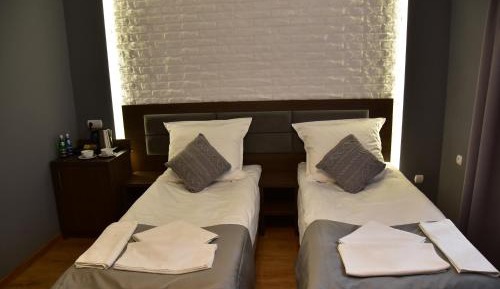 Quiet Twin Room