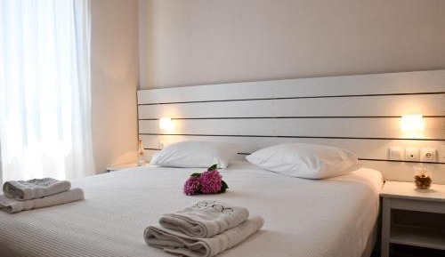 Economy Double or Twin Room