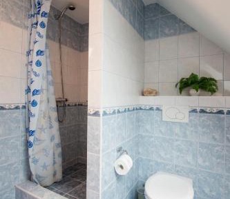 Quadruple Room with Private Bathroom