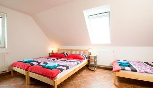 Quadruple Room with Private Bathroom