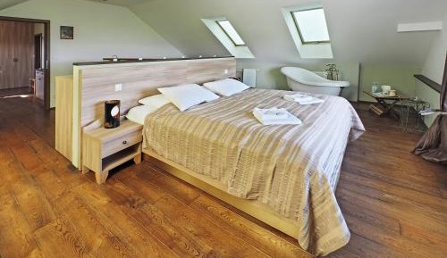 Apartment (4 Adults)