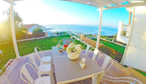 Villa with Sea View