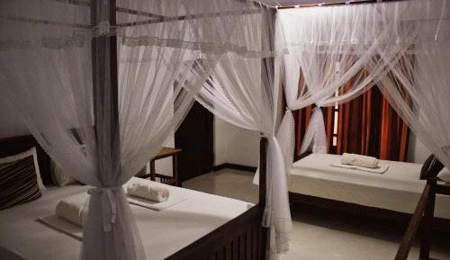 Deluxe Double Room with Extra Bed