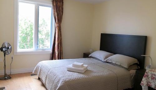 Double Room with Shared Toilet