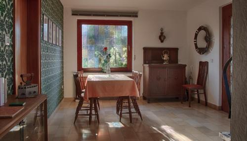 Apartment - Split Level