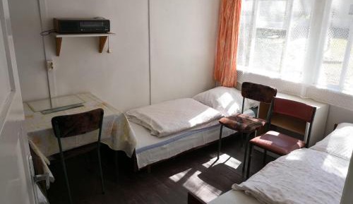 One-Bedroom Cottage with outside bathroom 