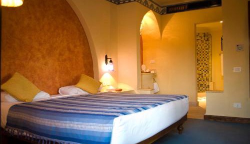 Standard Double or Twin Room with Garden View