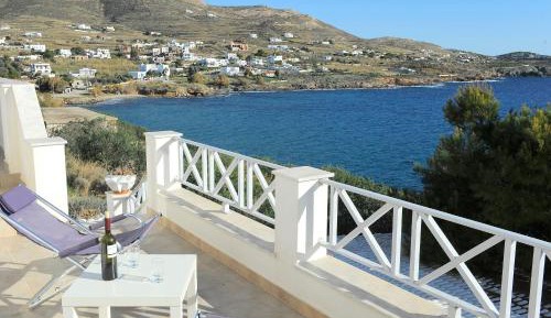 Villa - Beach Front