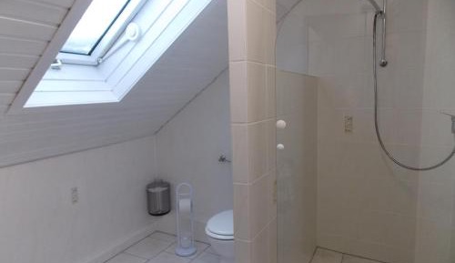 Large Double Room (south side)