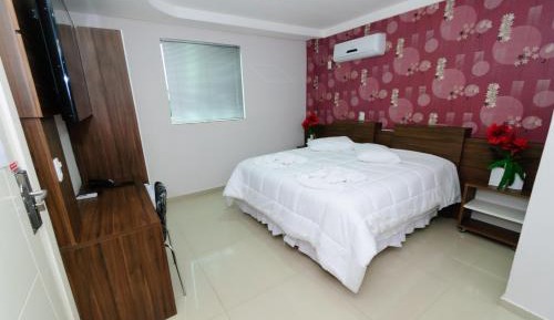 Queen Room with Spa Bath