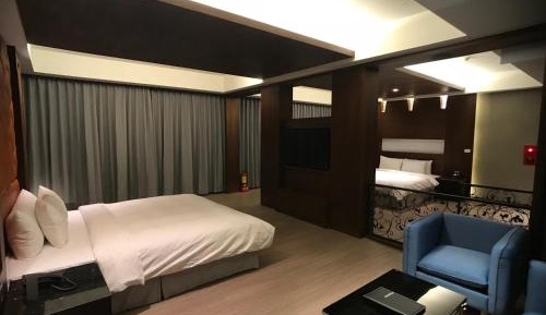 Deluxe Family Suite