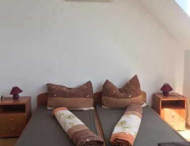 Twin Room with Private Bathroom