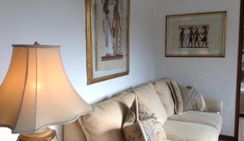 Suite with Mountain View