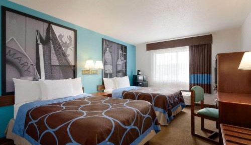 Deluxe Double Room with Two Double Beds - Non-Smoking