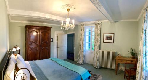 Perrings Two-Bedroom Two-Bathroom Family Suite