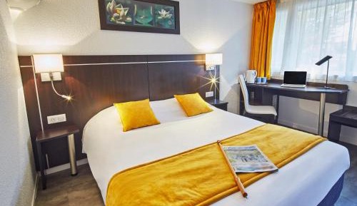 Double Room with One Double Bed