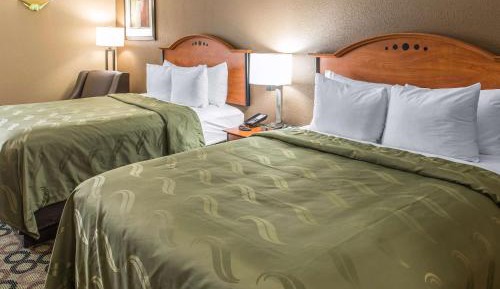 Standard Queen Room with Two Queen Beds - Non Smoking 