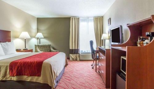 Queen Room - Accessible/Nonsmoking