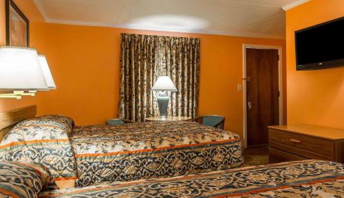 Double Room with Two Double Beds - Non-Smoking