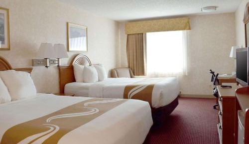 Queen Room with Two Queen Beds - Non-Smoking