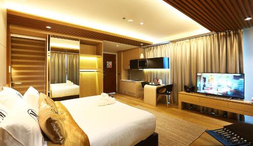 Exclusive Montana King Bedded
