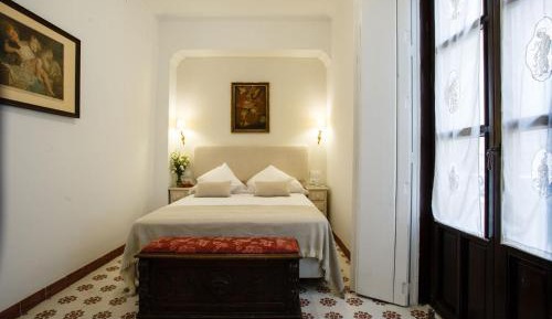 Superior Suite with Balcony