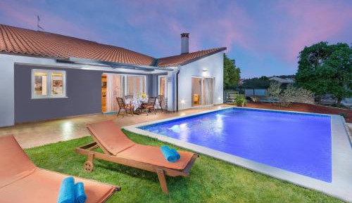 Villa with Private Pool