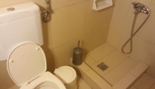 Economy Studio (2 Adults)