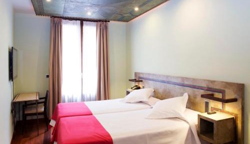 Twin Room with Extra Bed