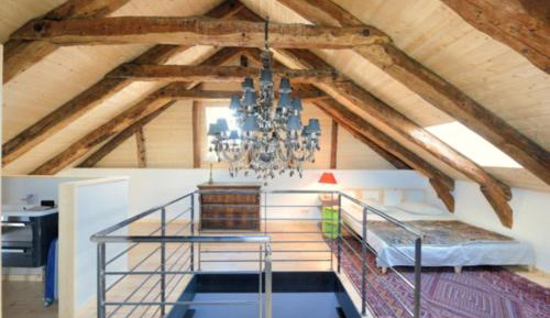 Standard Double Room with Shared Bathroom