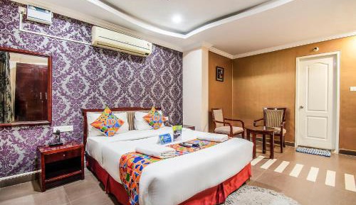 [Sanitized]Deluxe Room