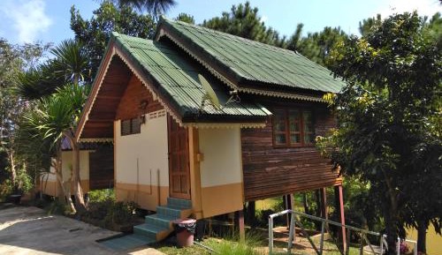 Bungalow with River View