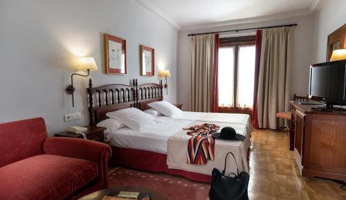 Standard Double Room (3 Adults)