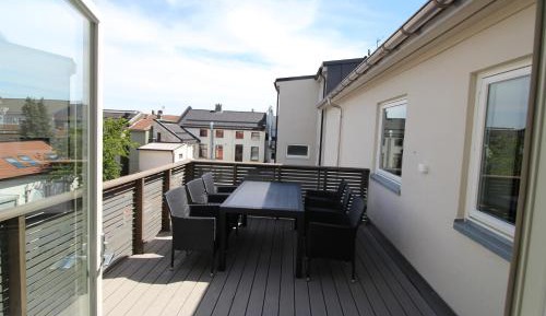 Apartment with Balcony