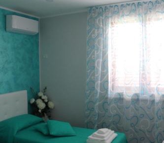 Large Twin Room